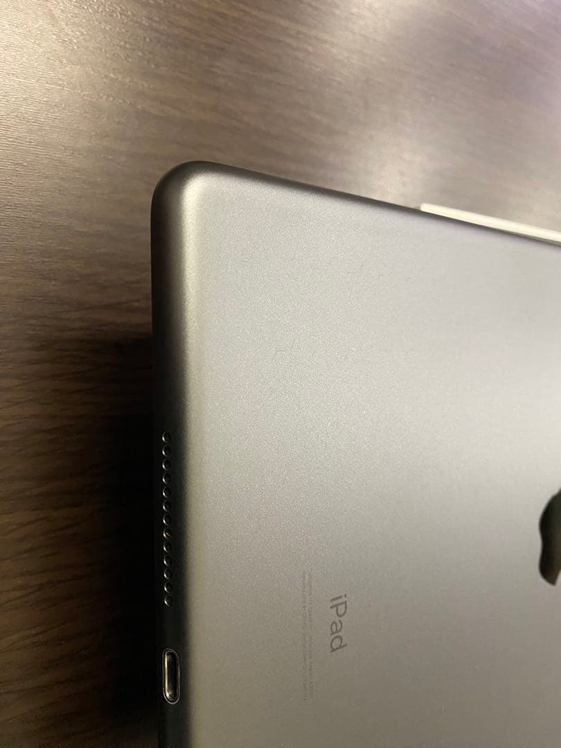 【箱あり】第7世代 iPad 10.2インチ 32GB