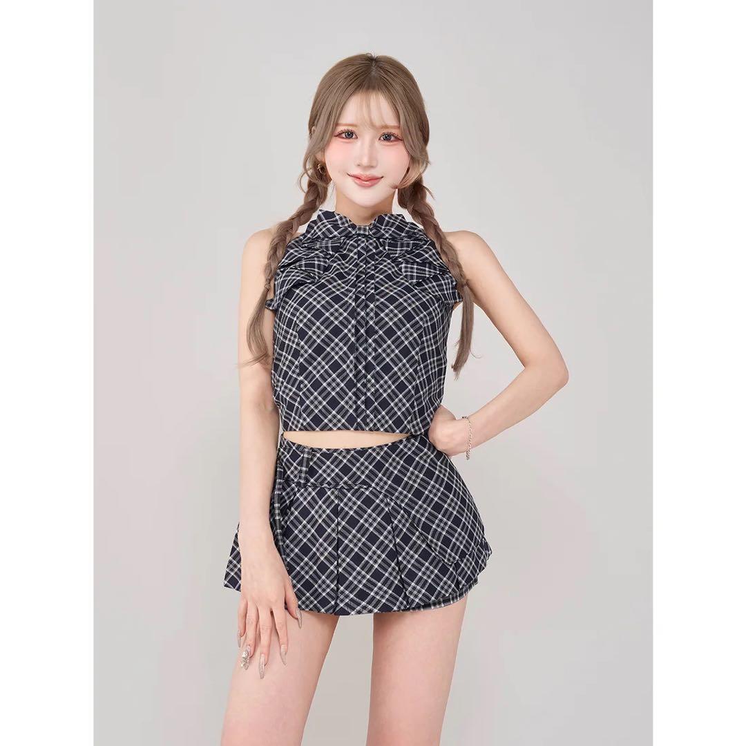 新品タグ付き ダーリッチ チェックスカートライクショートパンツ ネイビー S