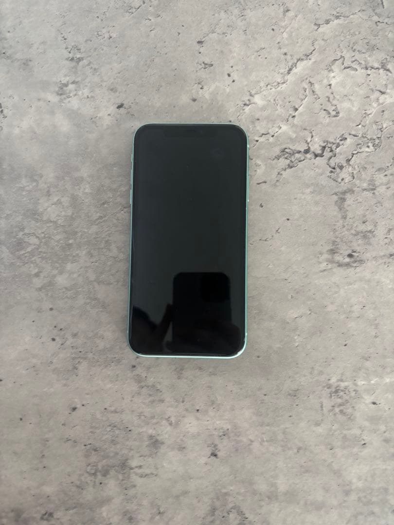 Apple iPhone 11 ミントグリーン 本体