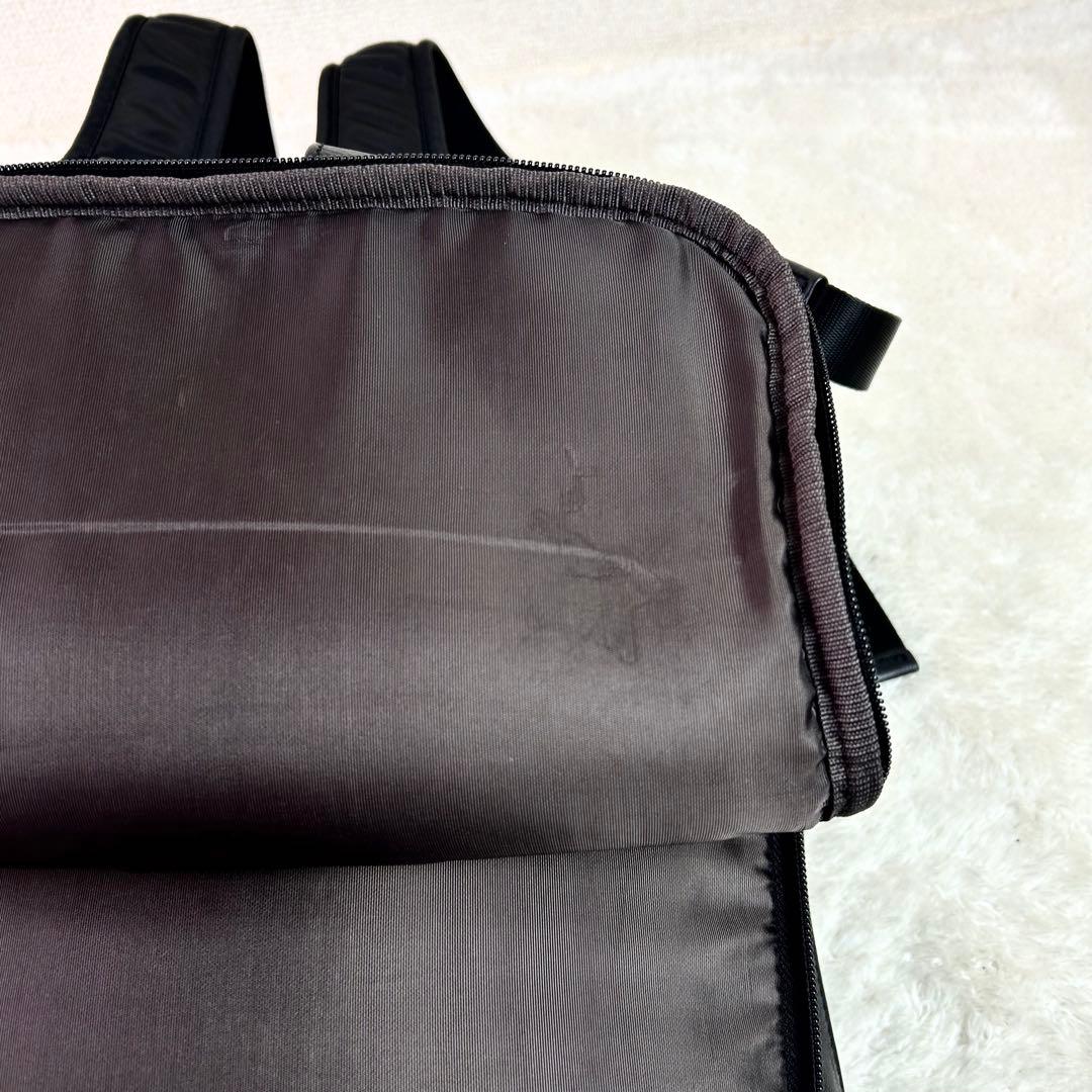 ultima tokyo レザー リュック ビジネスバッグ ブラック