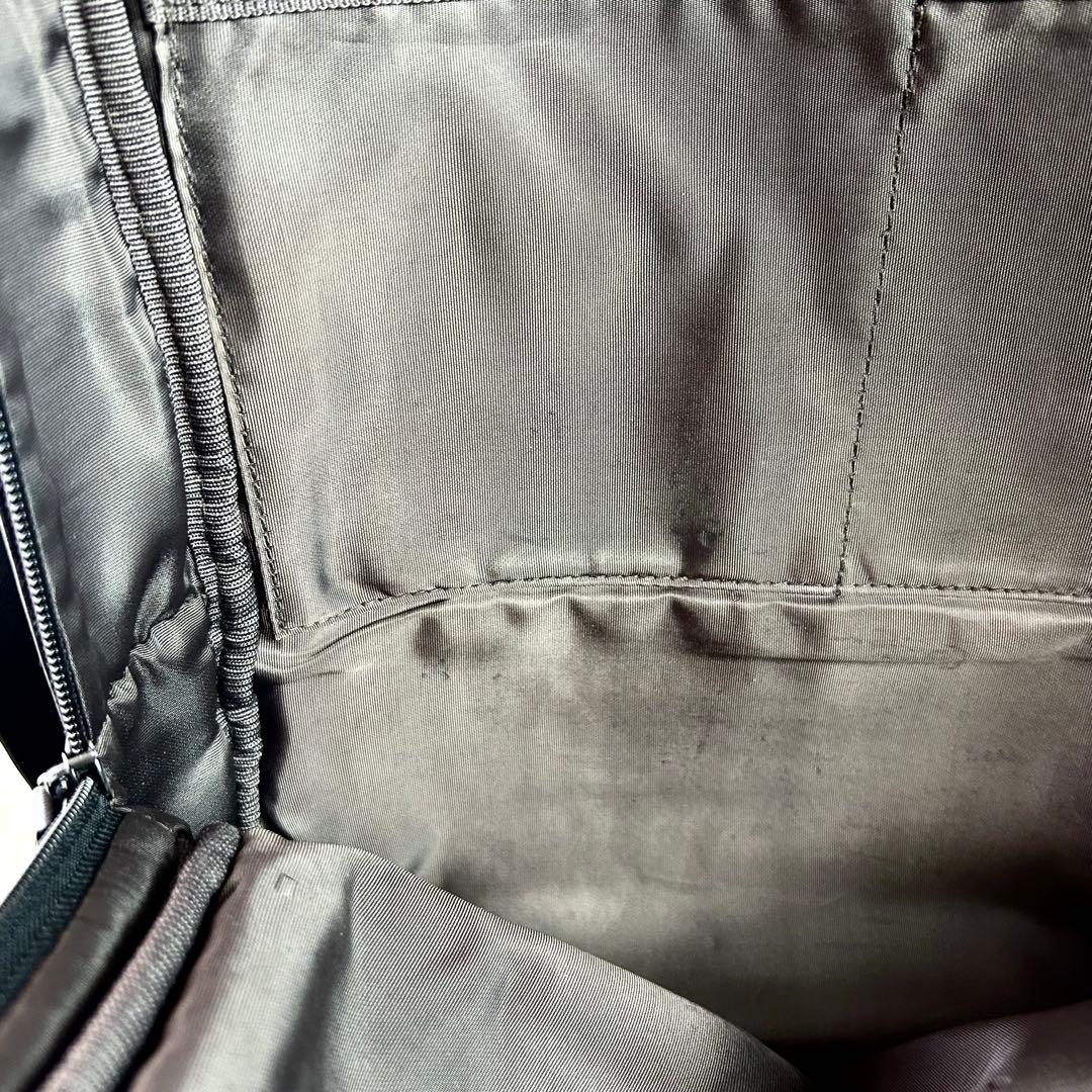 ultima tokyo レザー リュック ビジネスバッグ ブラック