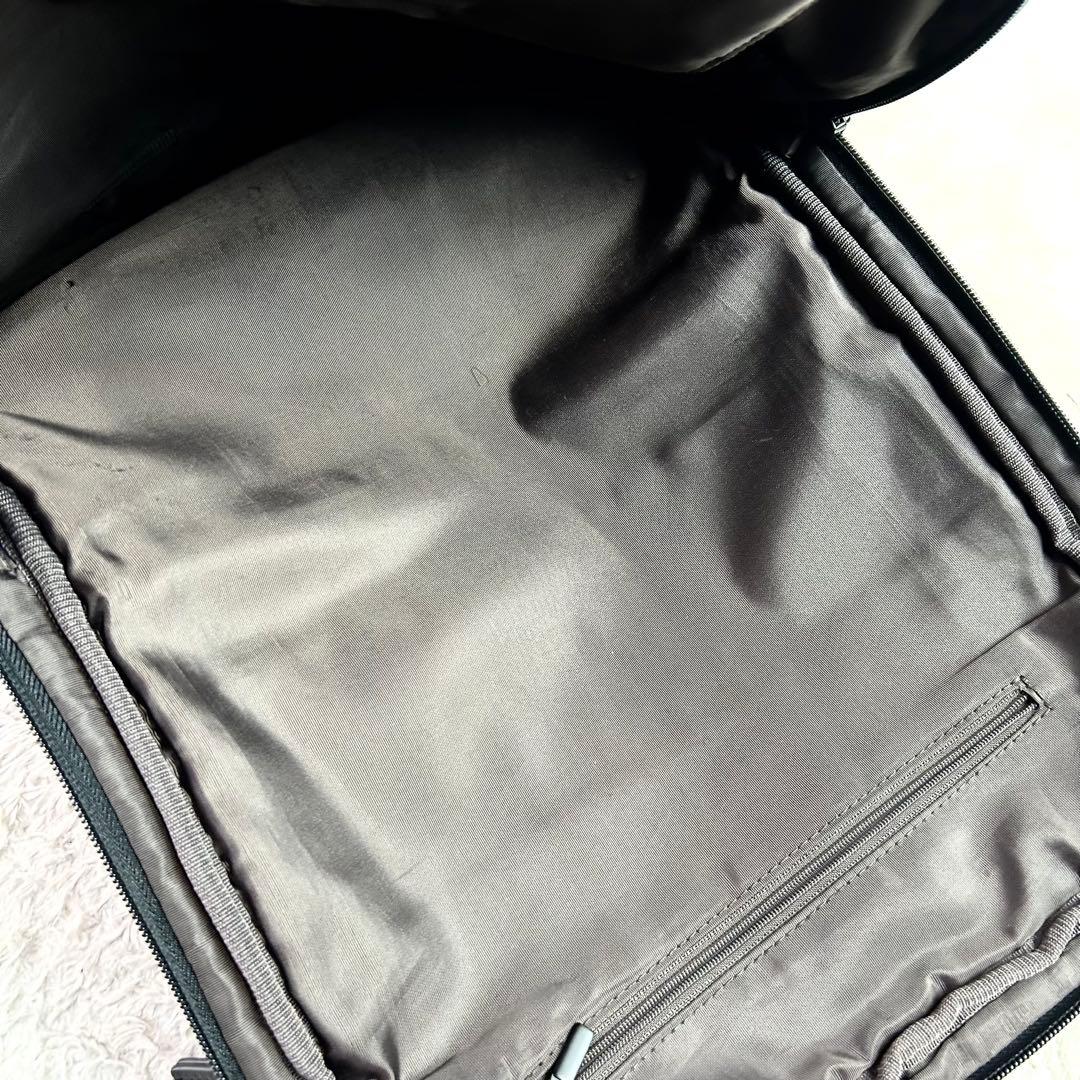 ultima tokyo レザー リュック ビジネスバッグ ブラック