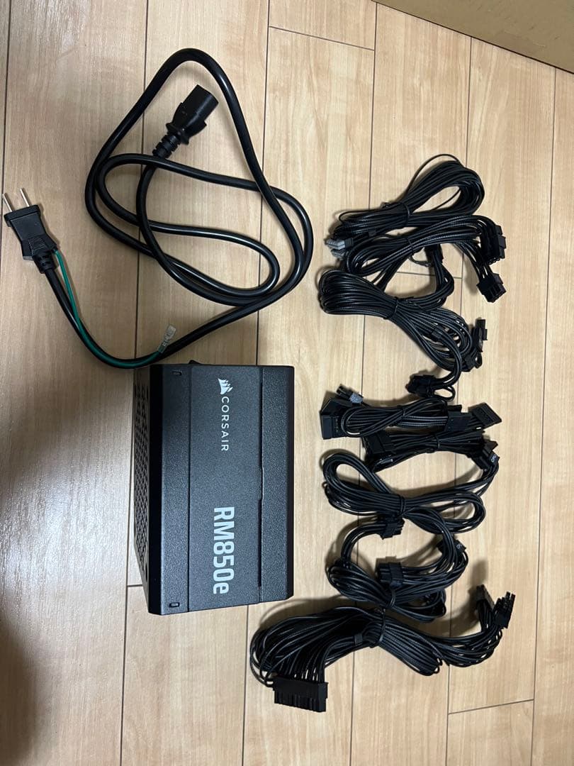 CORSAIR RM850e フルモジュラー ATX電源