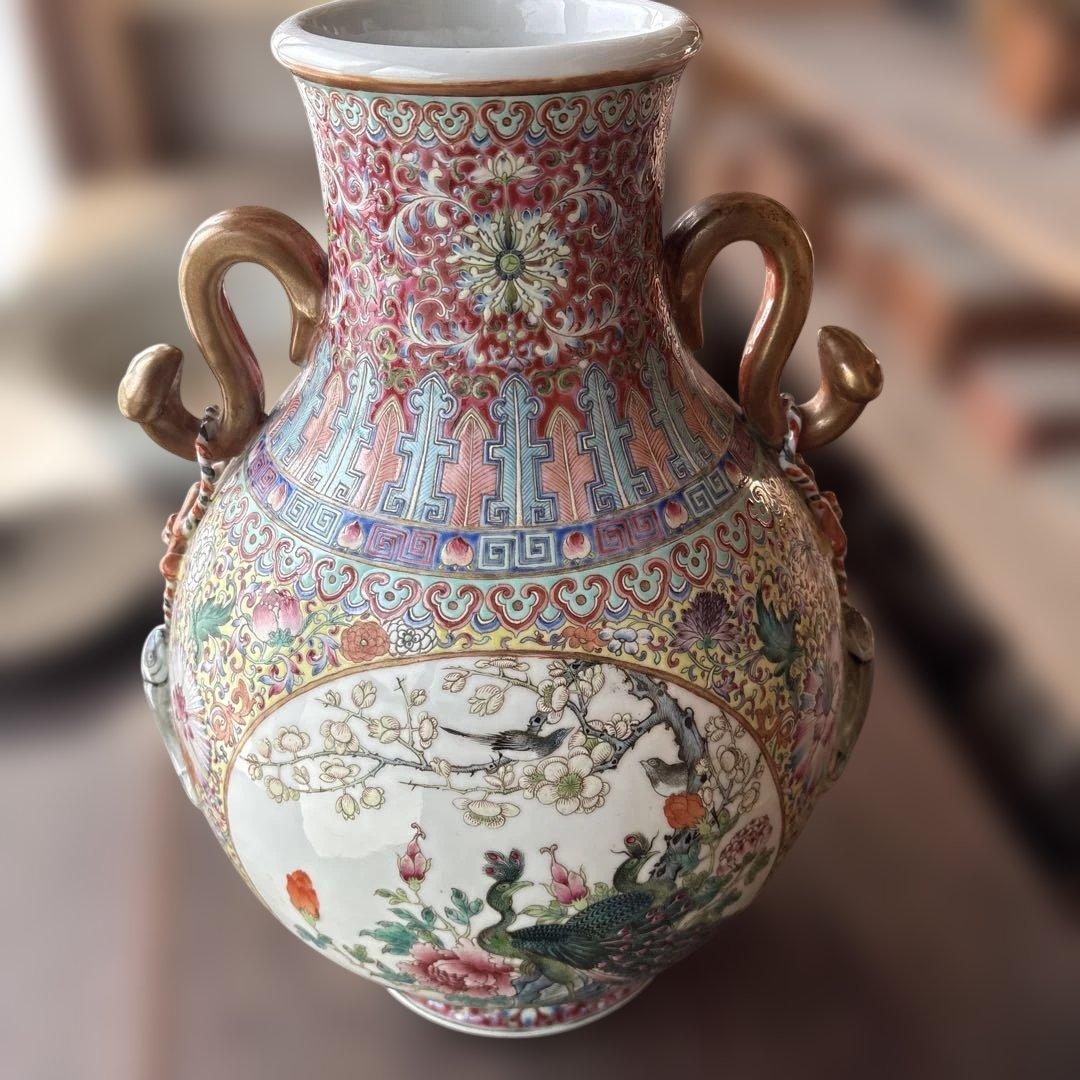 花鳥模様の陶器花瓶