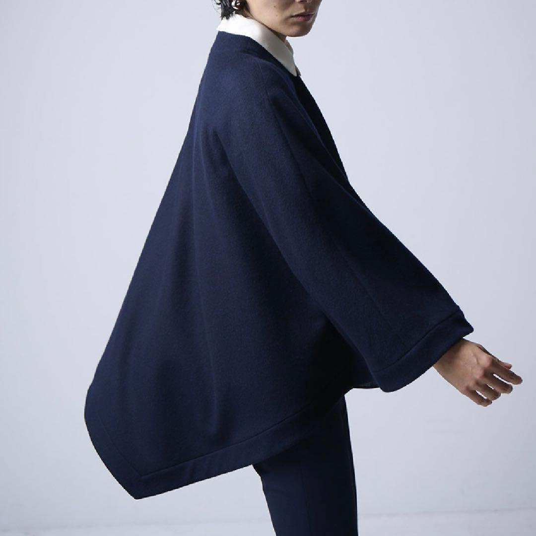 and me様 M.Fil スペリオルビーバーアシンメトリーマント　ネイビー