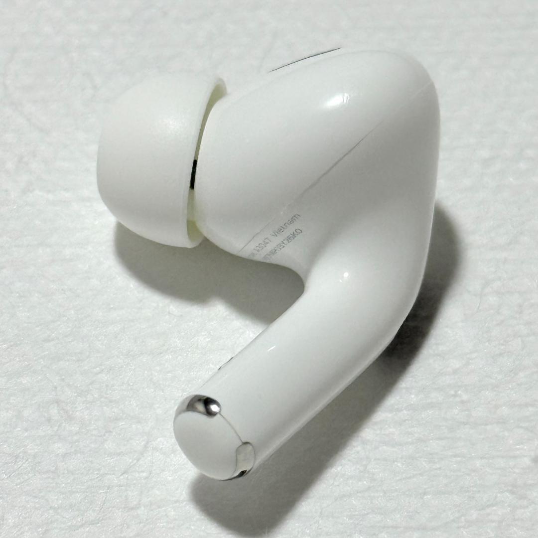 Apple AirPods Pro 第2世代 A3047 右耳のみ R 140