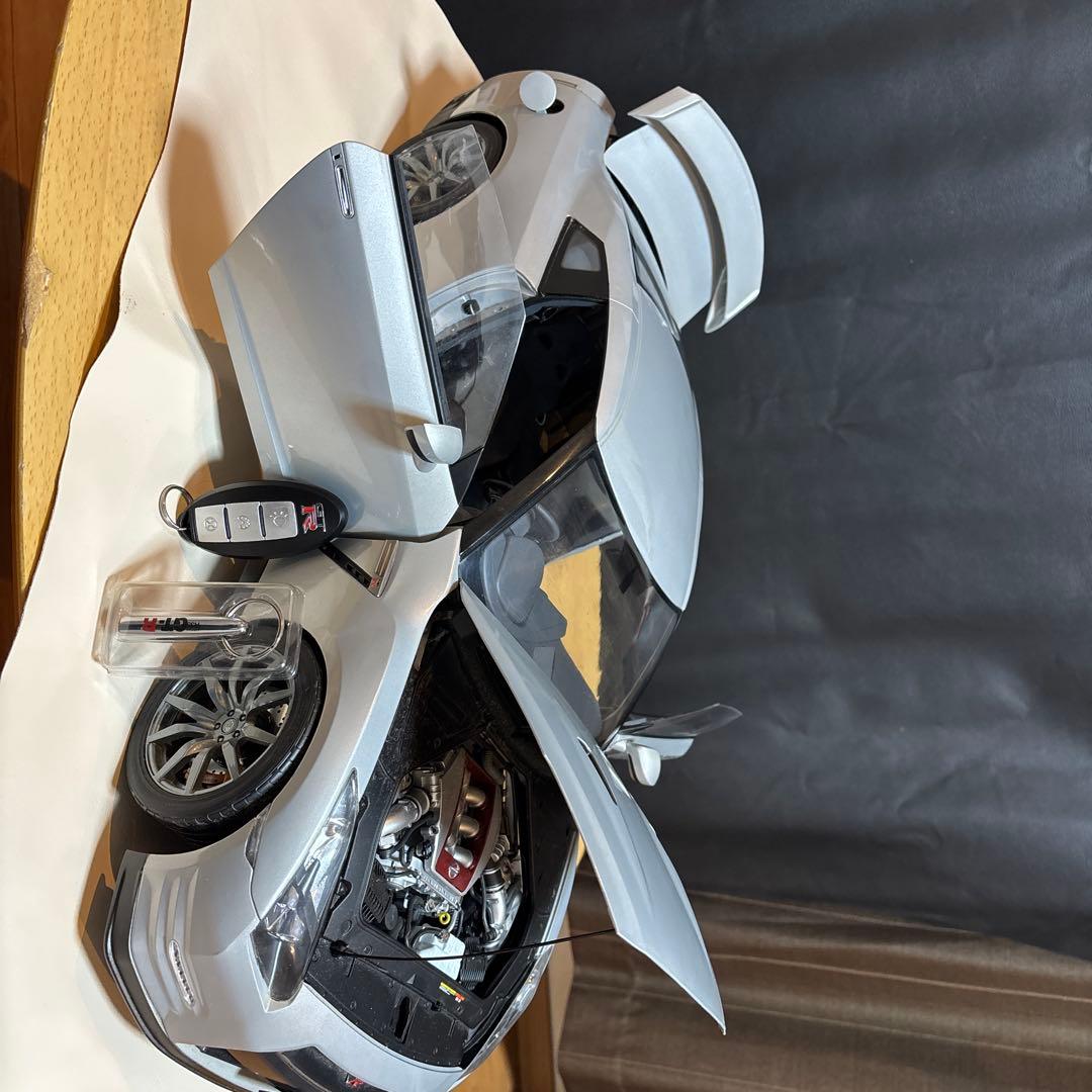 R35 GT-R 1/8スケール イーグルモス　デアゴスティーニ