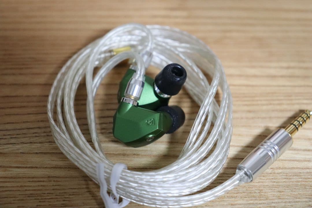 CAMPFIRE AUDIO　　Andromeda Emerald Sea