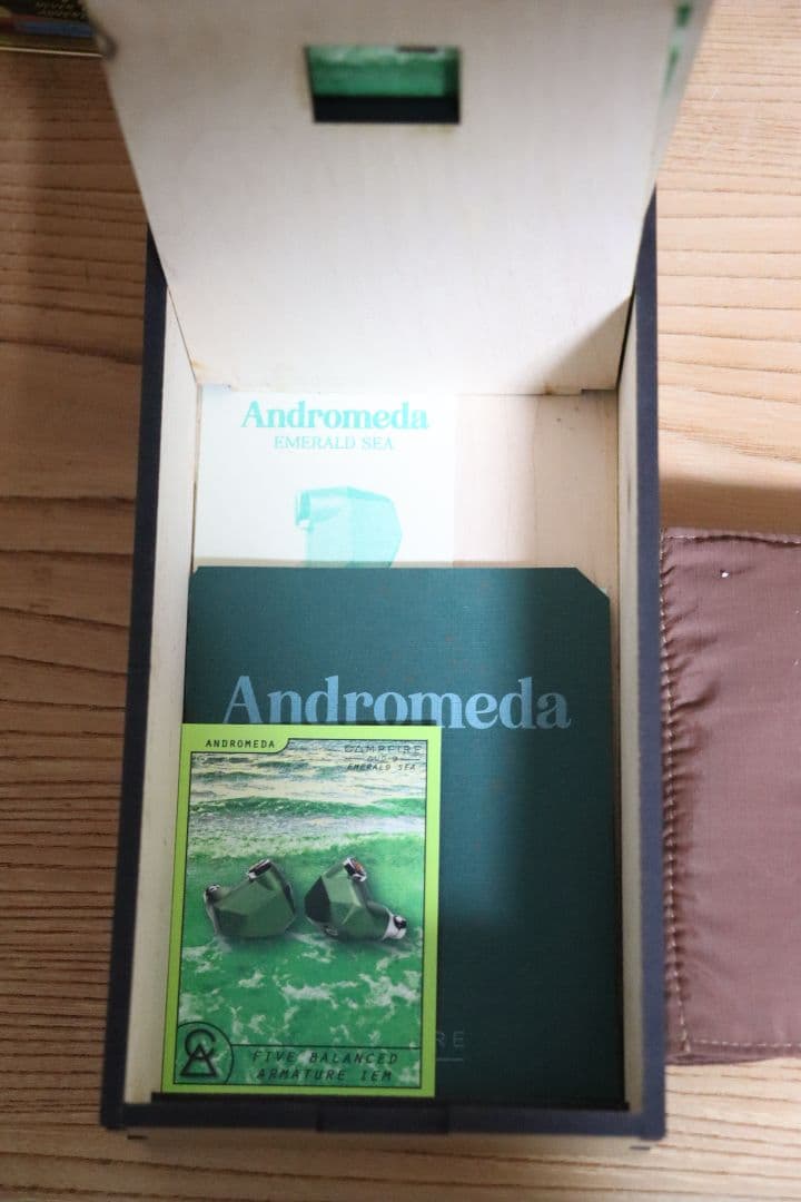 CAMPFIRE AUDIO　　Andromeda Emerald Sea