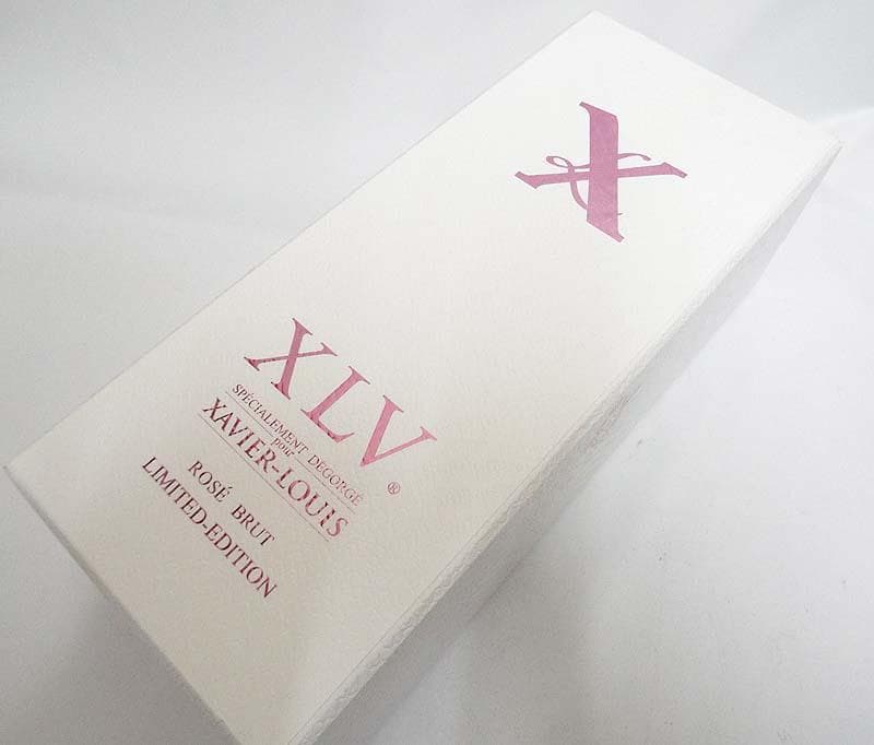 XLV シャンパーニュ ロゼ ブリュット リミテッドエディション シャンパン