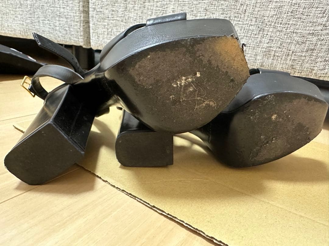 サンローラン　サンダル　　SAINT LAURENT