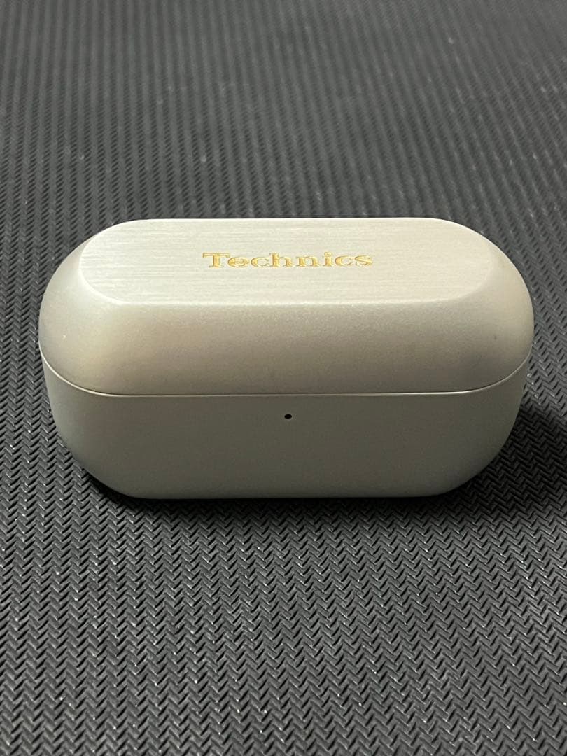 Technics EAH-AZ100 ケース