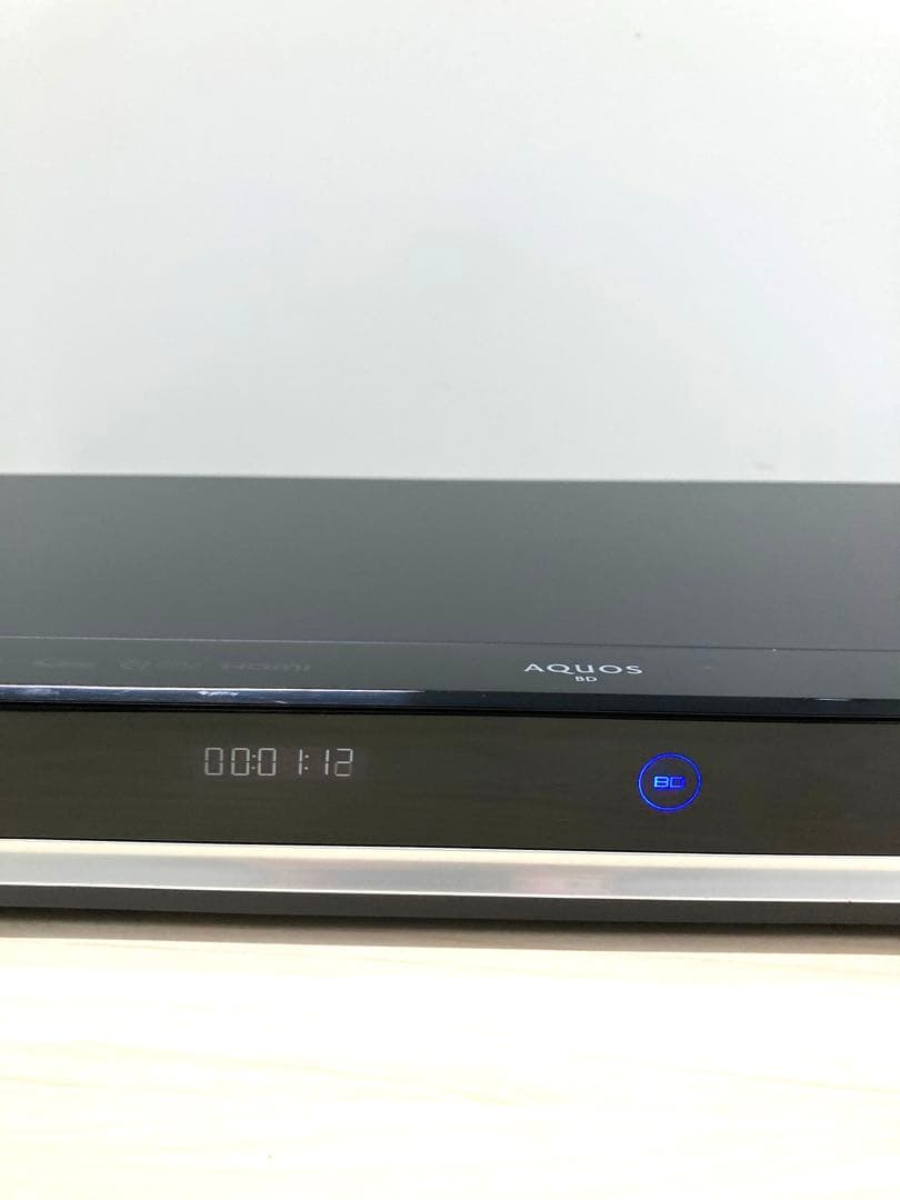 めっちゃ綺麗　1TB シャープ　AQUOS ブルーレイ　BD-1700