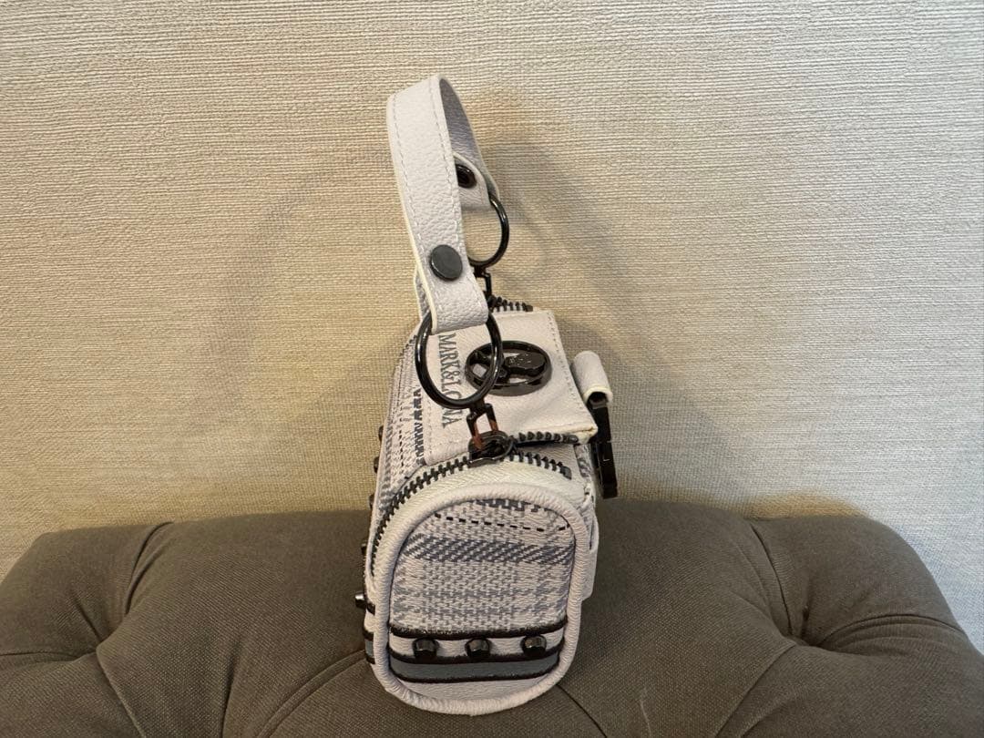 MARK&LONA ボールポーチ