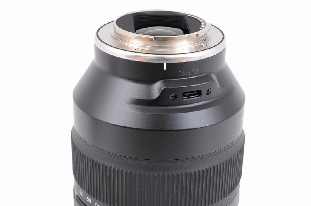 【新品未使用】TAMRON 35-150mm f/2-2.8 E-Mount