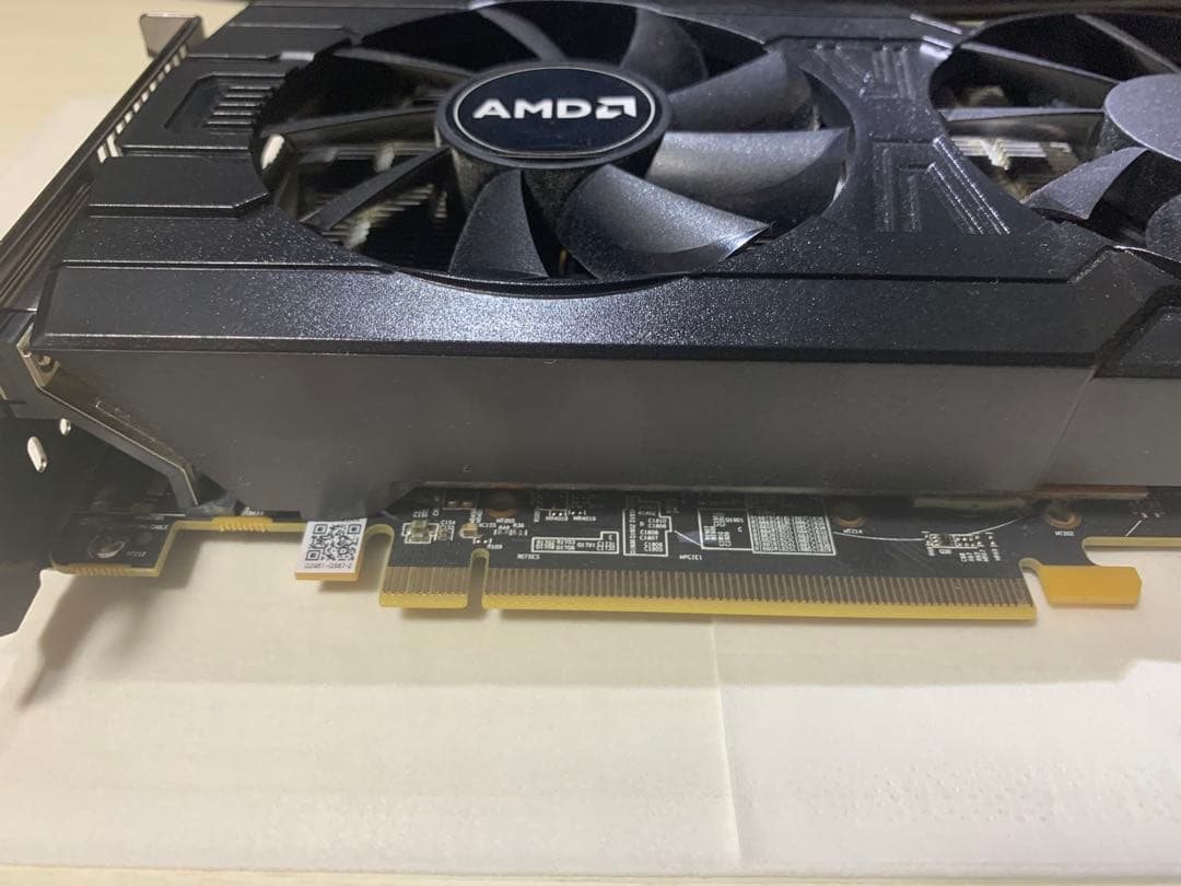 【中古動作品】 Radeon AXRX 570 8GB