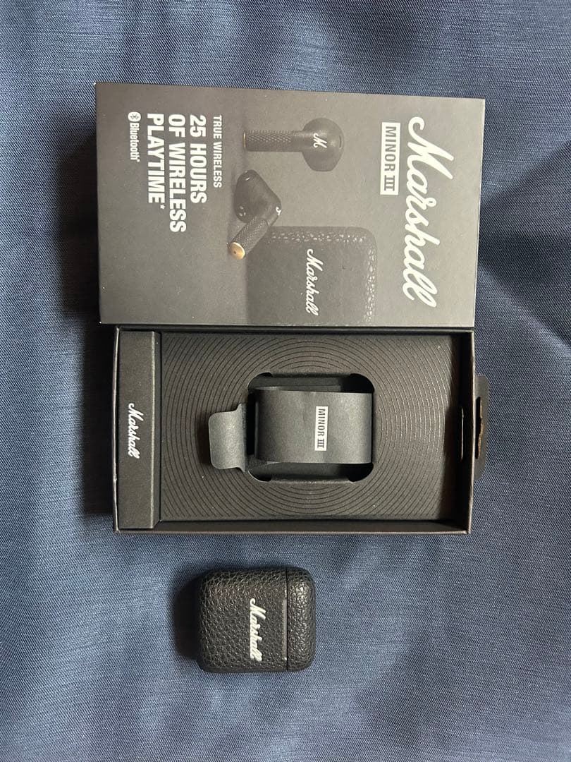 イヤホン Marshall Minor III