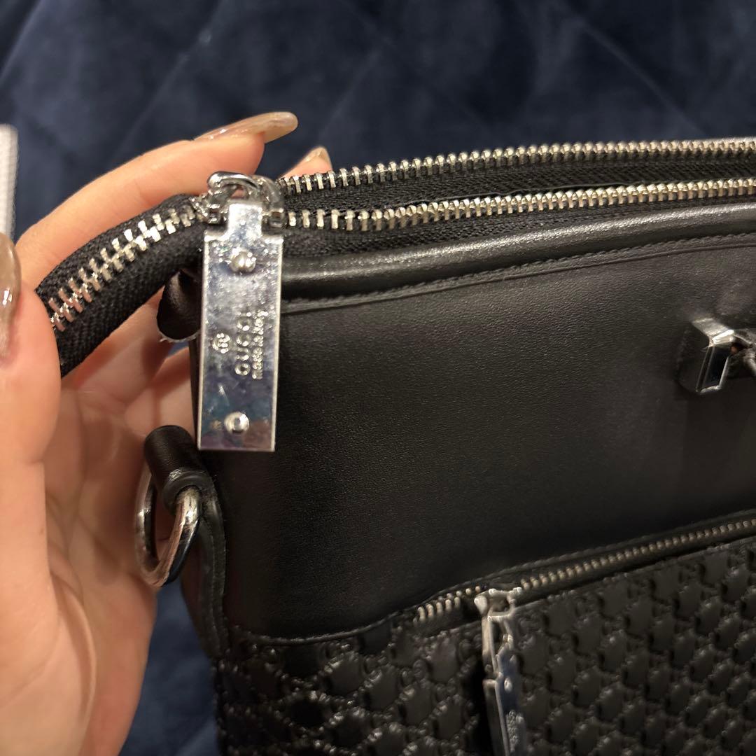 GUCCI グッチ　ビジネスバッグ　ブラック　黒