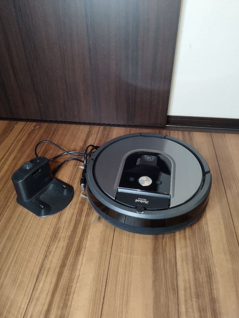 ①Roomba960 ルンバ960 　ロボット掃除機