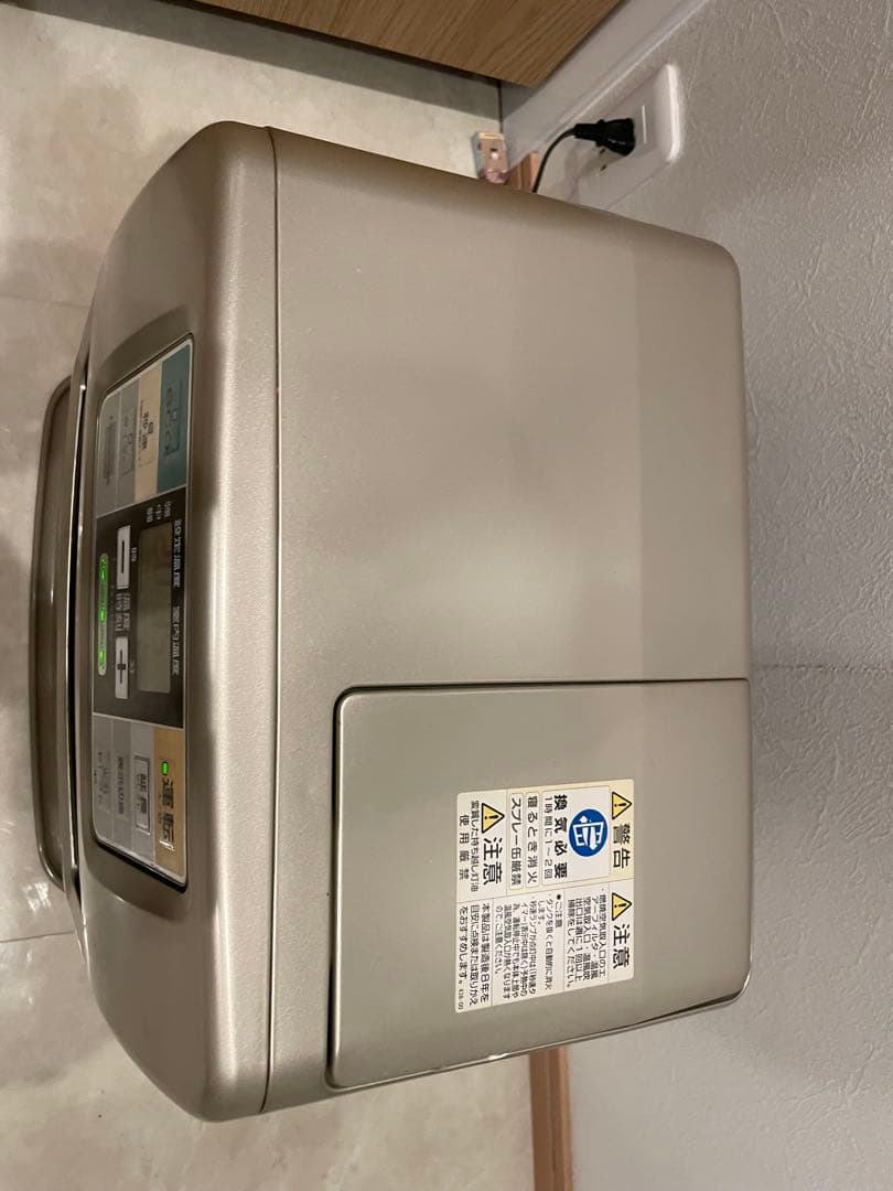 美品送料込‼️ 19年製！石油ファンヒーター コロナ FH-SR3319Y