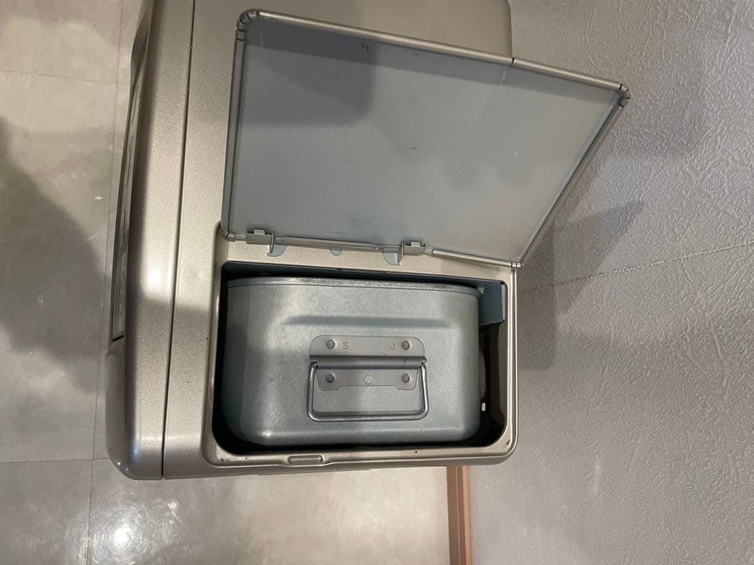 美品送料込‼️ 19年製！石油ファンヒーター コロナ FH-SR3319Y