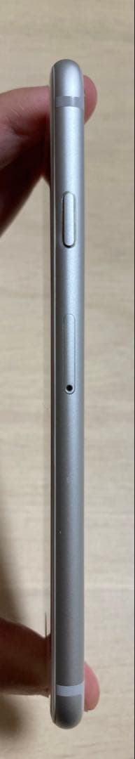 iPhone 6 シルバー 本体　16GB