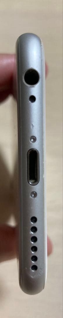 iPhone 6 シルバー 本体　16GB