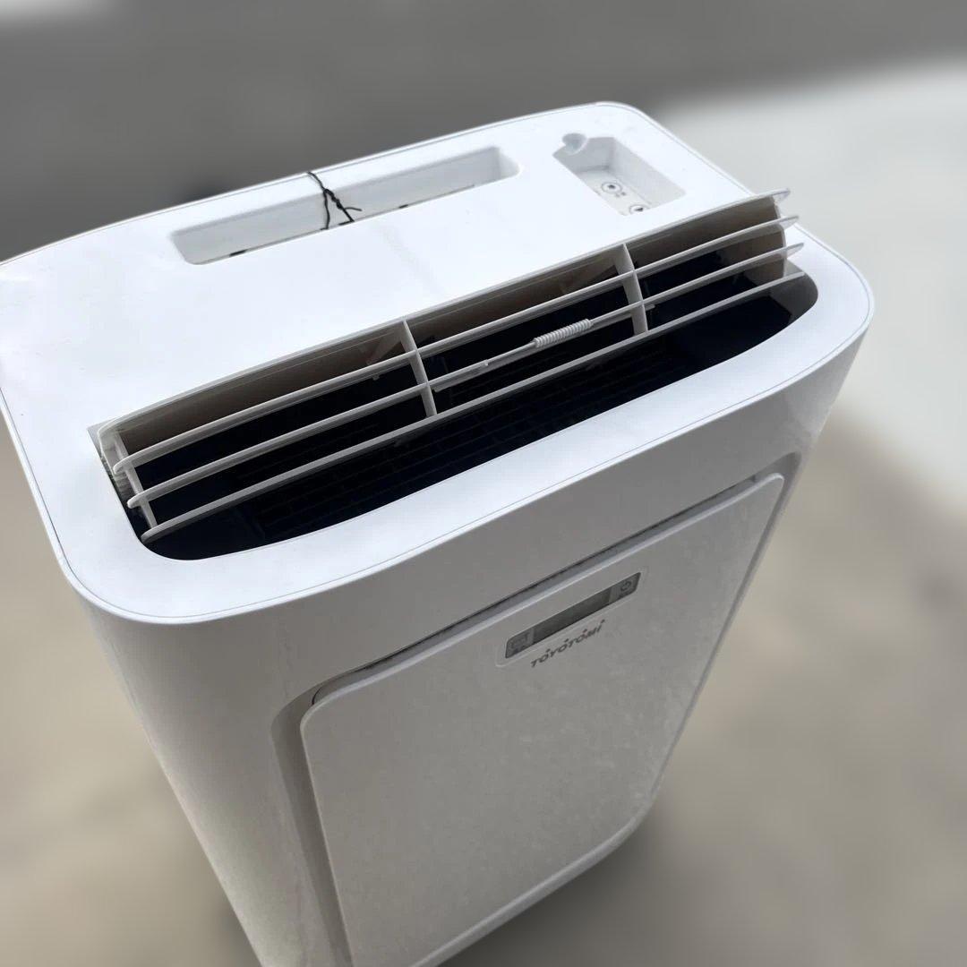 TOYOTOMI トヨトミ スポット冷暖エアコン TAD-22MW