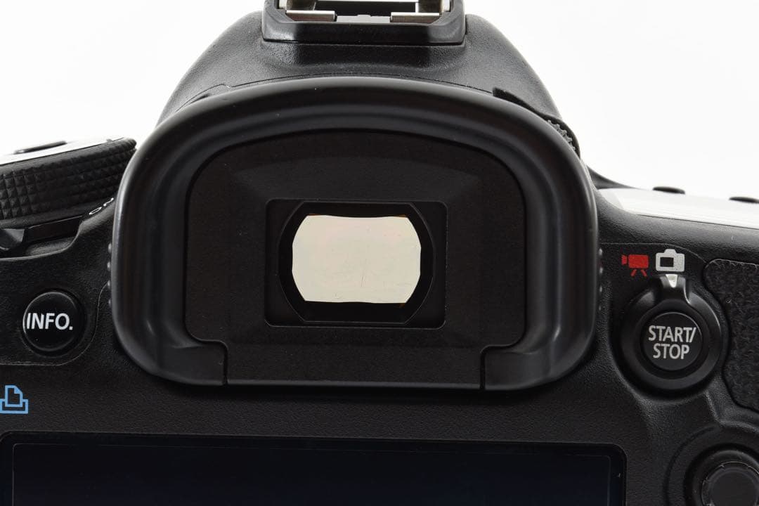 一眼レフカメラCanon EOS 5D mark III標準レンズセット