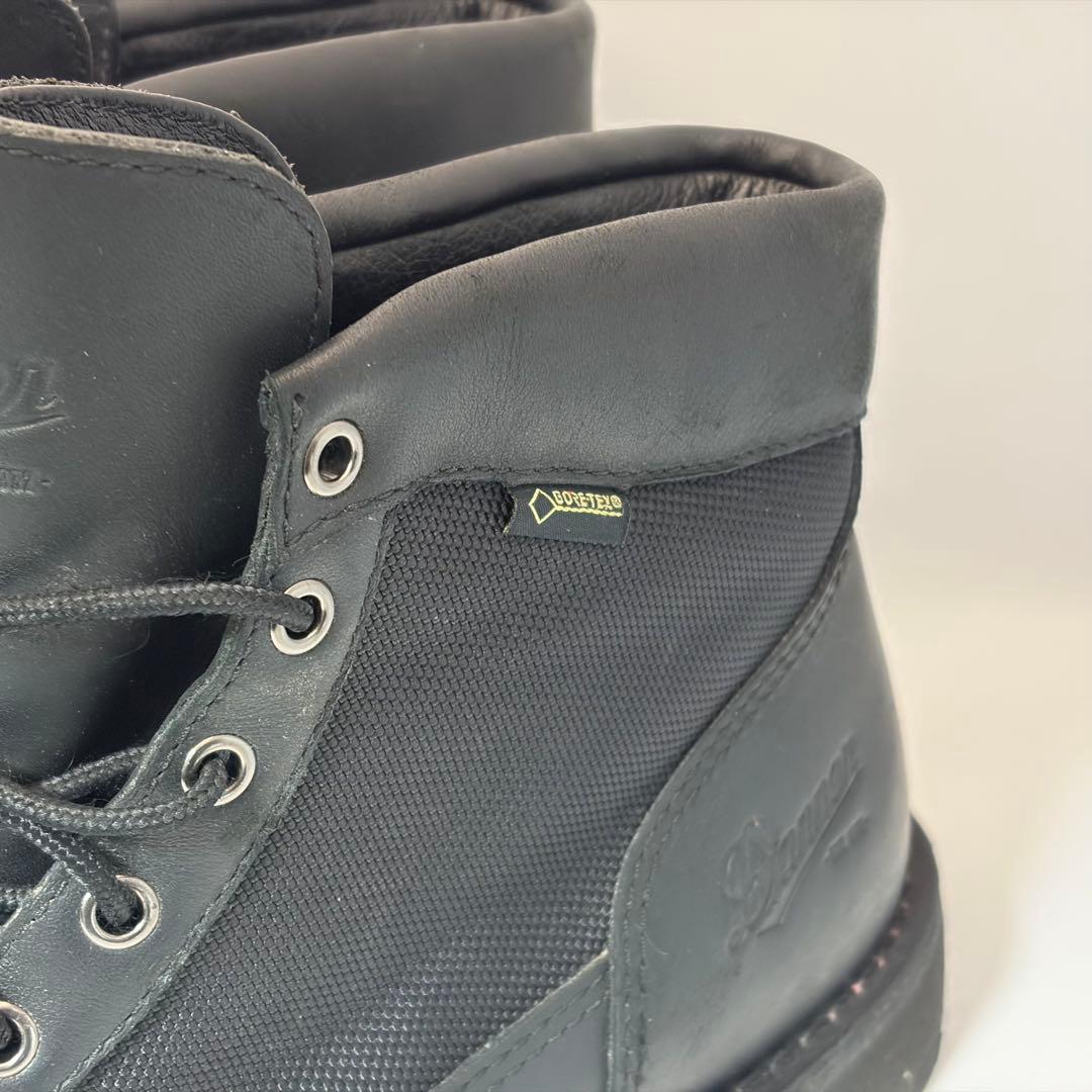 ウッチーダナー D121003 黒 ゴアテックス レザー 28cm