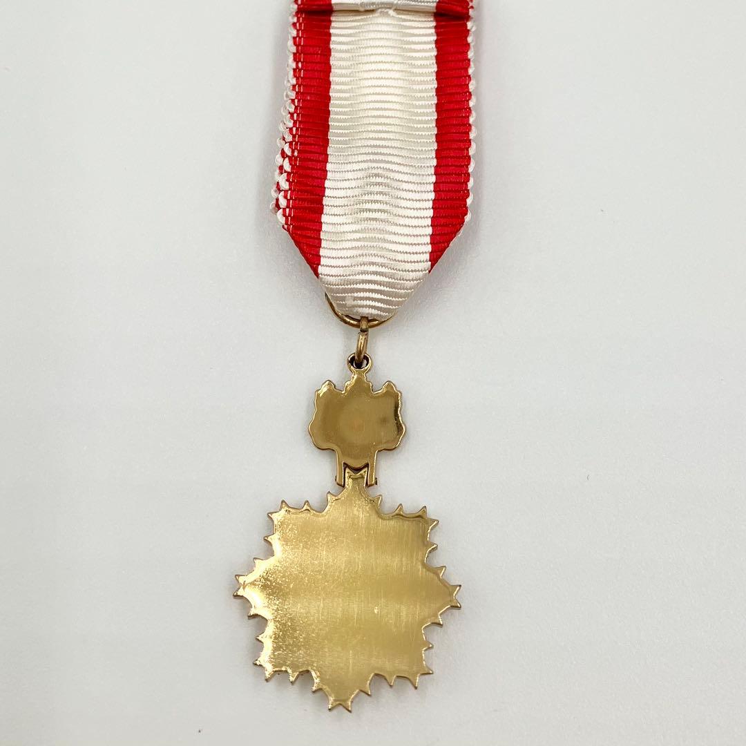 旭日三等章　略章勲章