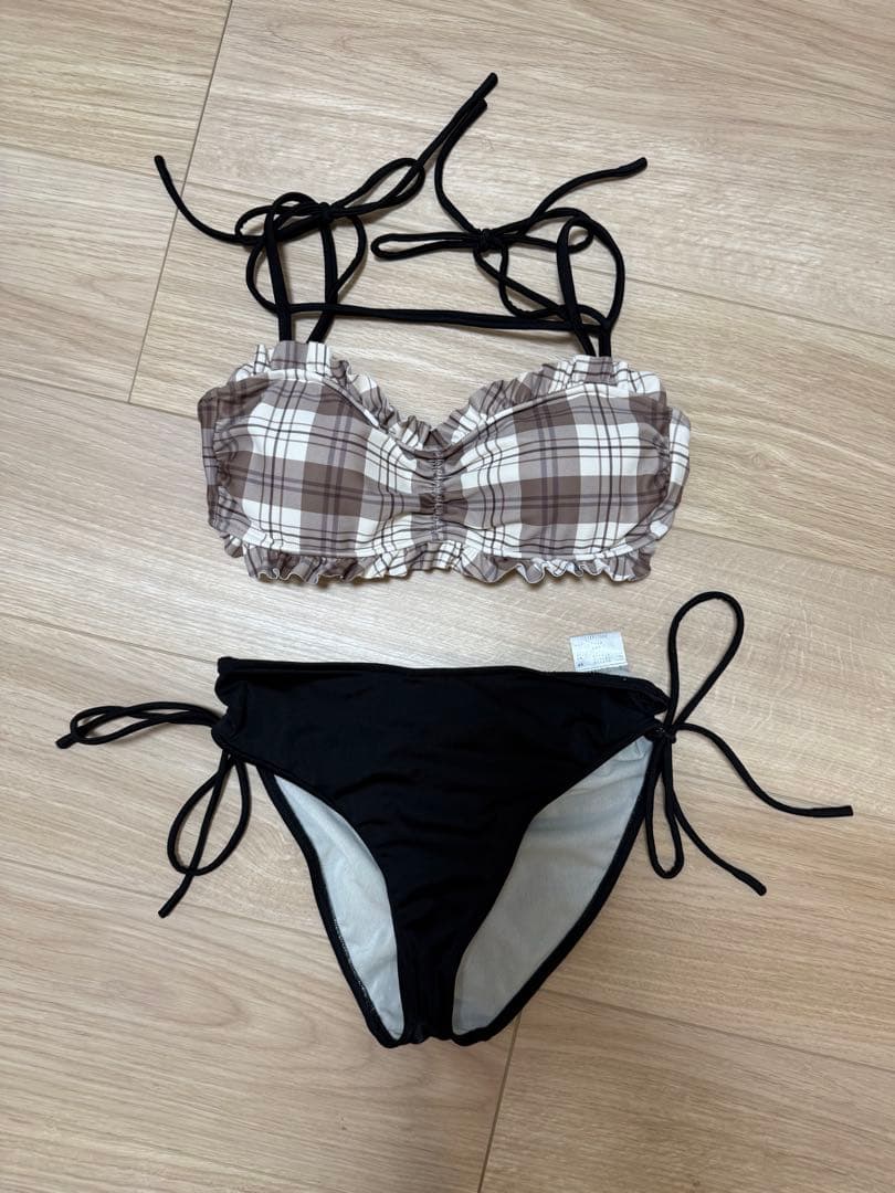 Darich ショルダーリボンフリルビキニ ダーリッチ