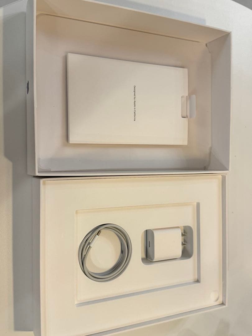 Apple iPad Air 第5世代 64GB