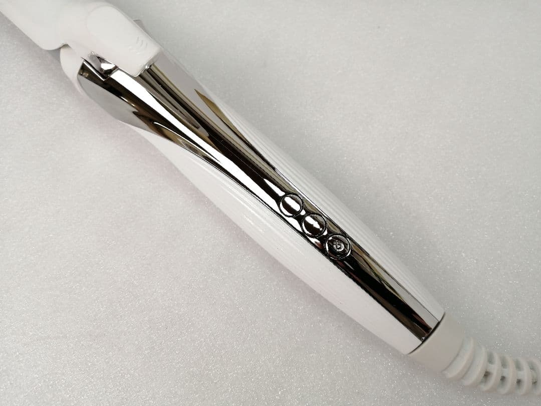 02 正規品 22年製リファ ビューテック カールアイロン　32mm　 コテ