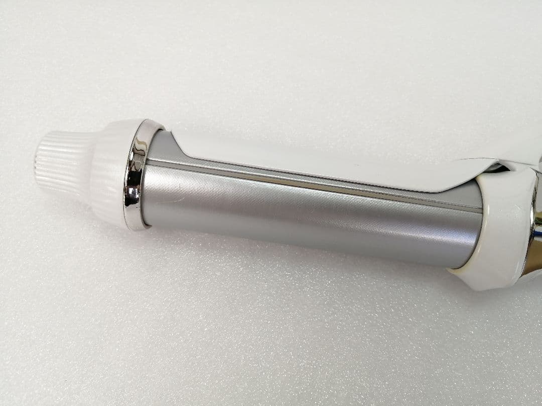 02 正規品 22年製リファ ビューテック カールアイロン　32mm　 コテ