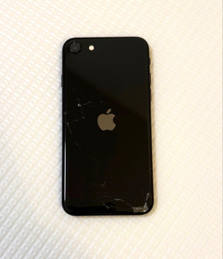 Apple iPhone SE第2世代　64GBブラック