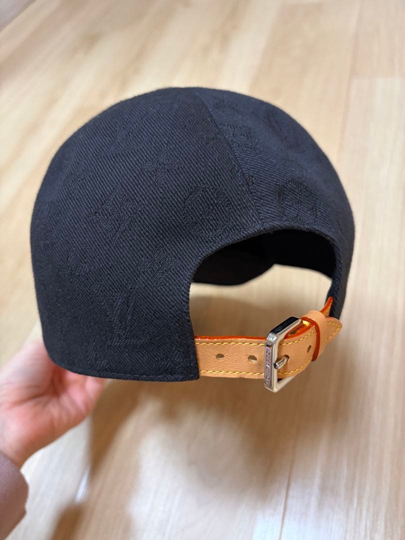 ルイヴィトン　キャップ　ブラック