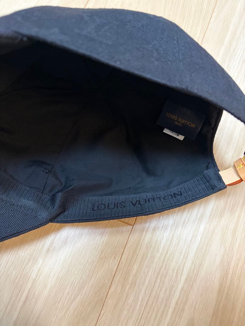 ルイヴィトン　キャップ　ブラック