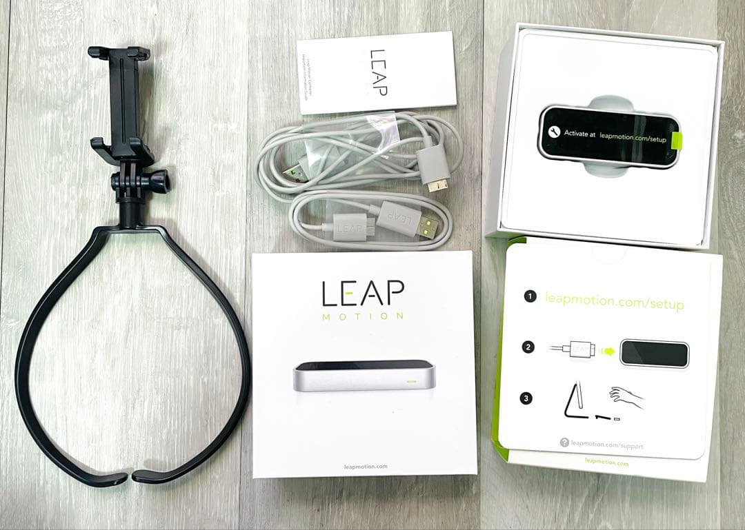 Leap Motion Controller ネックマウント付き