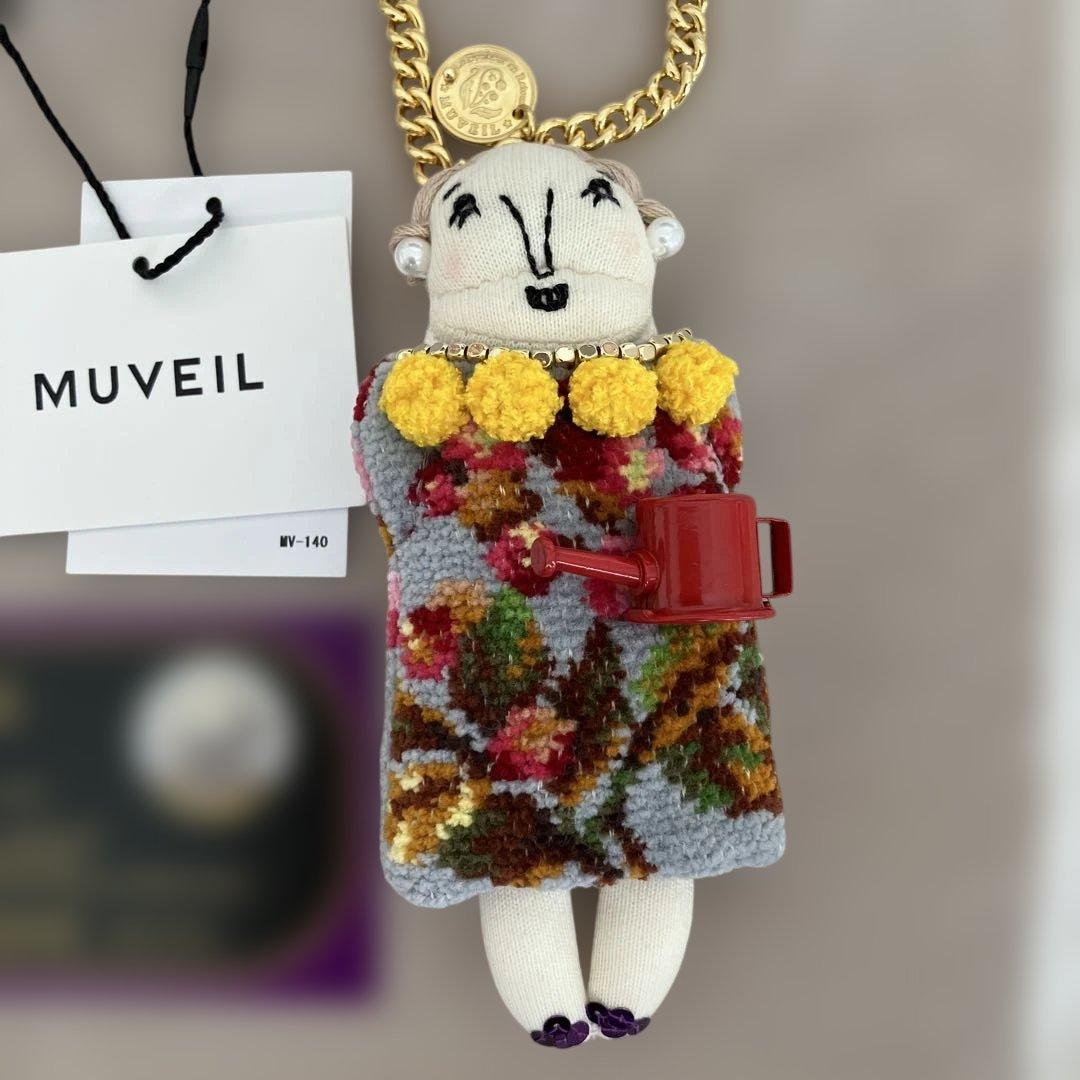 ミュベール×フェイラーコラボレーション限定商品　グランマチャーム　ブローチ