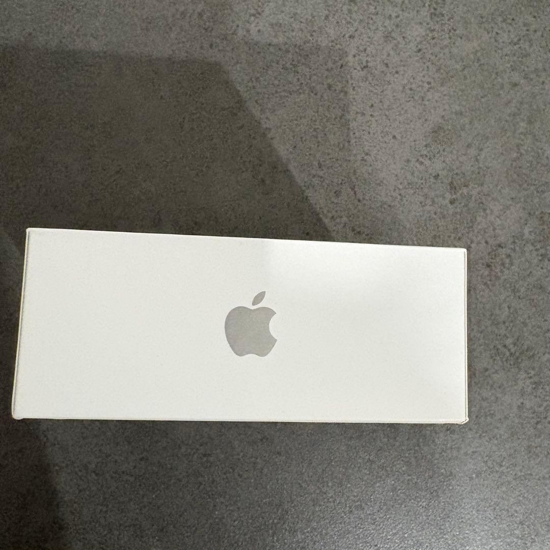 新品未開封 AirPods4 ノイズキャンセリング非搭載