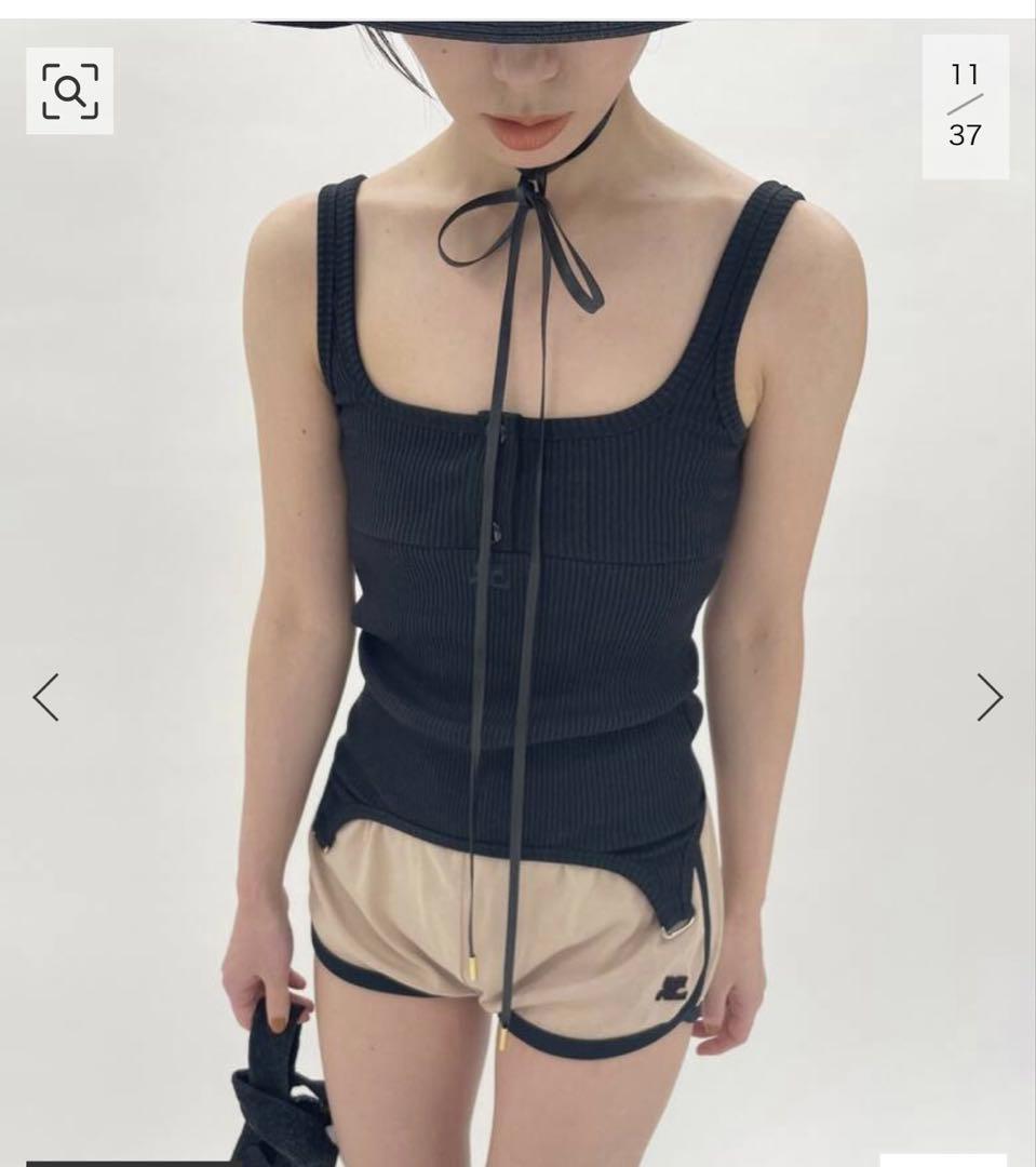 クレージュ　ベージュ コントラスト　ショートパンツ　Courreges