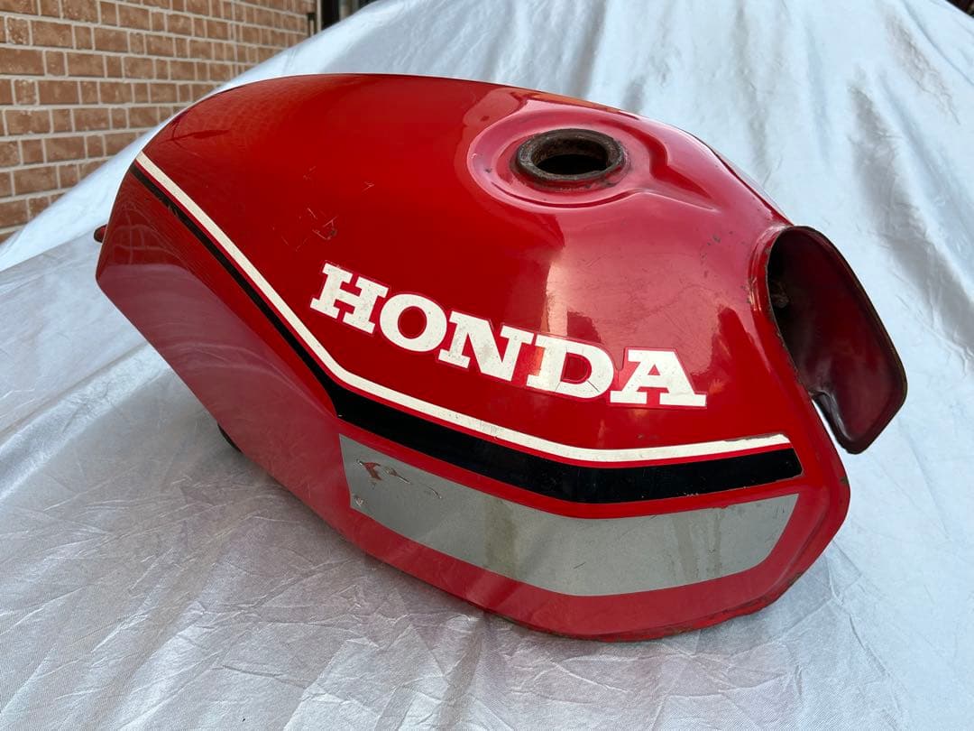 純正品 ホンダ MBX50 ガソリンタンク 赤 当時物 2スト タンク内錆少なめ