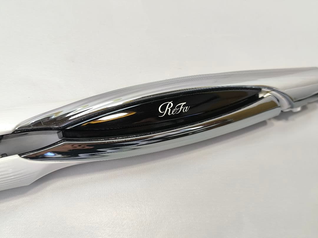 2021年製　正規品　ReFaリファ ビューテック ストレートアイロン