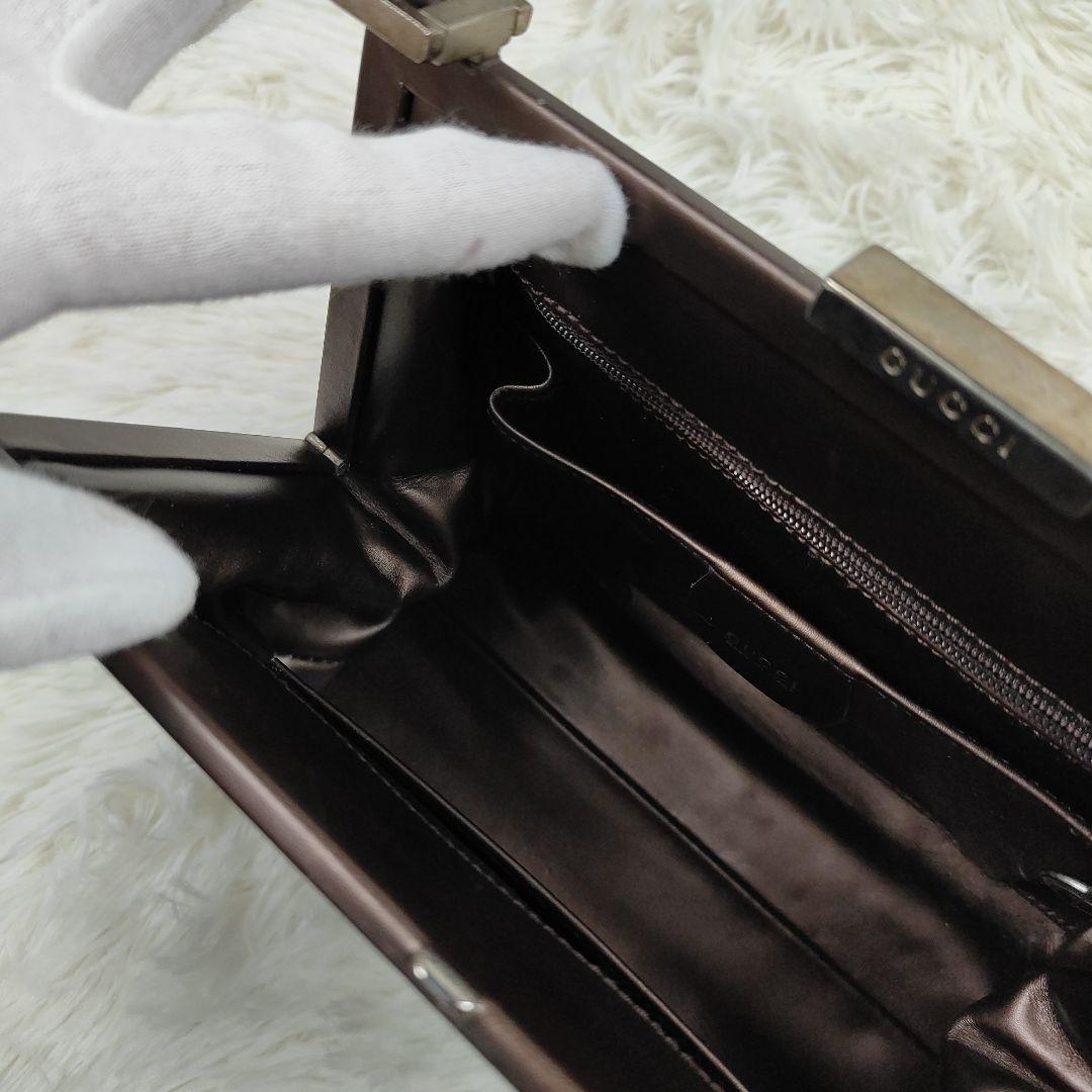 本日限定価格　グッチ　ハンドバッグ　トップハンドル　がま口　ロゴ金具　肩掛け