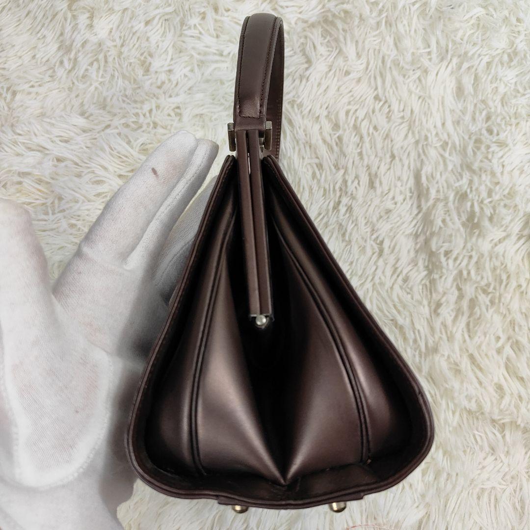 本日限定価格　グッチ　ハンドバッグ　トップハンドル　がま口　ロゴ金具　肩掛け