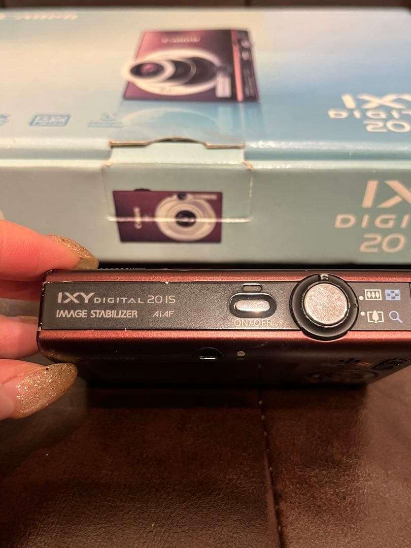 Canon IXY DIGITAL 20ISワインレッド