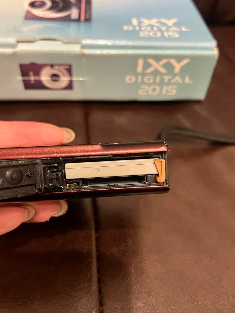 Canon IXY DIGITAL 20ISワインレッド