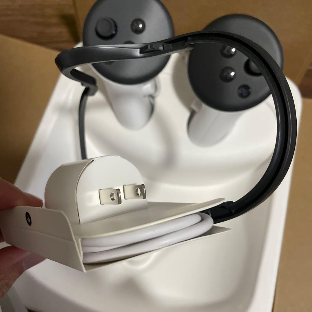 美品  Quest 3S 128GB VRヘッドセット