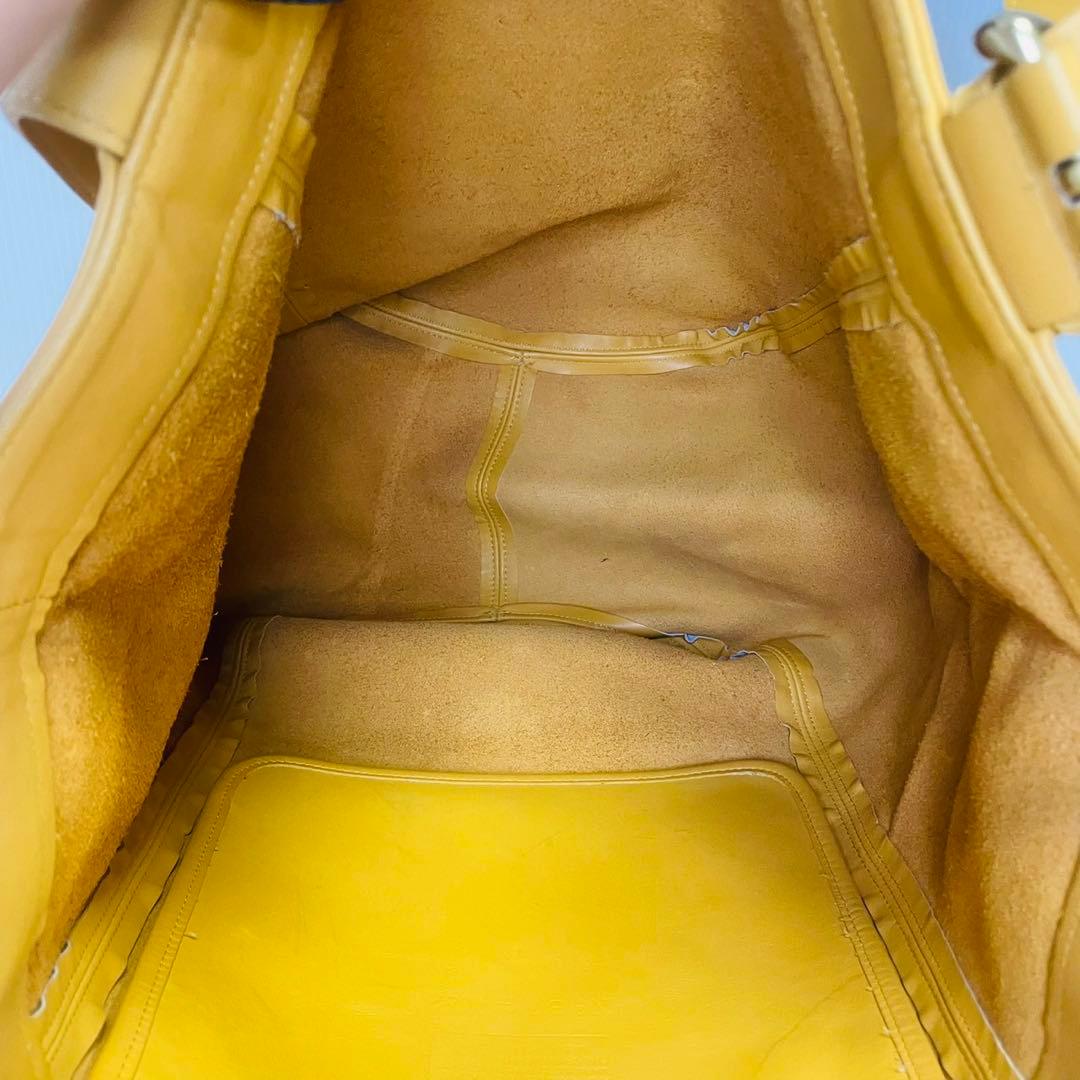 オールドCOACH コーチ　トートバッグ 黄色　レザー　ロゴチャーム付き